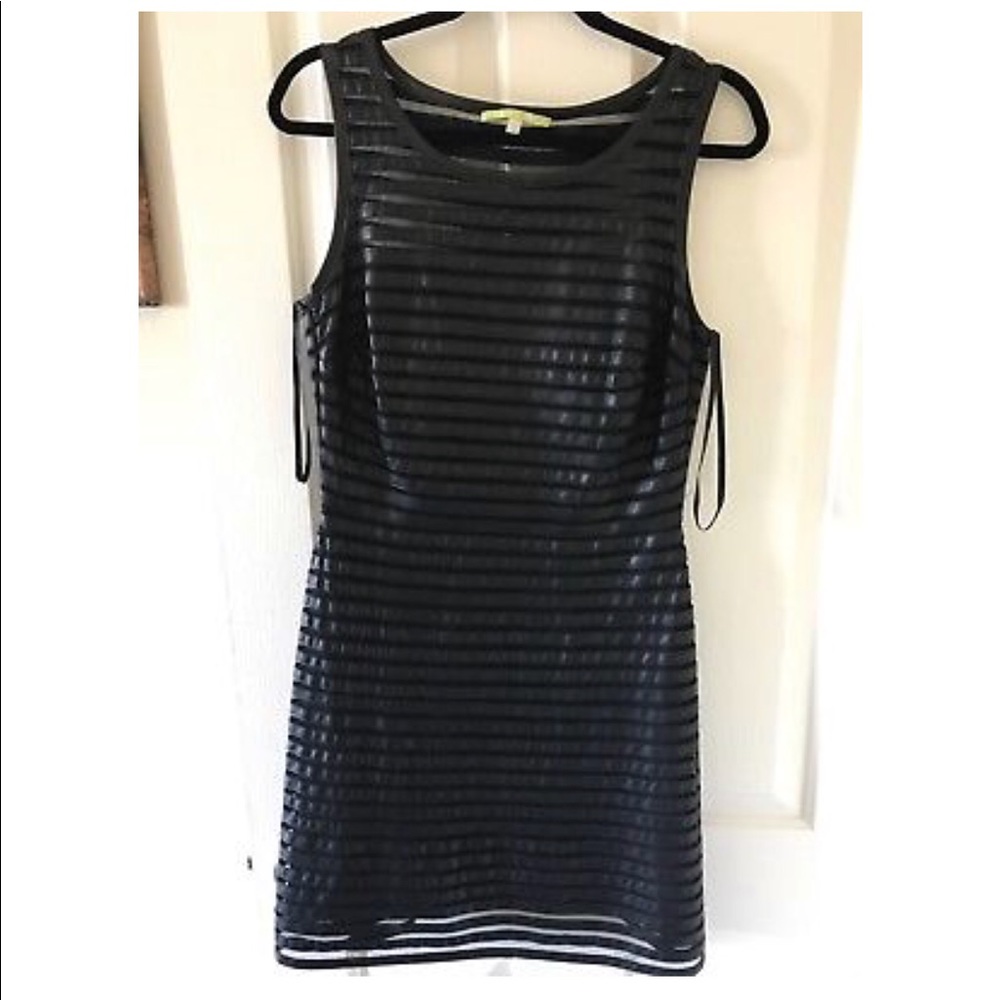Gianni Bini black dress